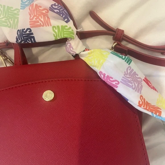 Red Women's Handbag with Scarf Accent Steve Madden - Picture 4 of 4